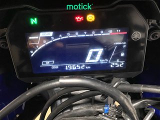 YAMAHA R7 (A2)