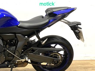 YAMAHA R7 (A2)