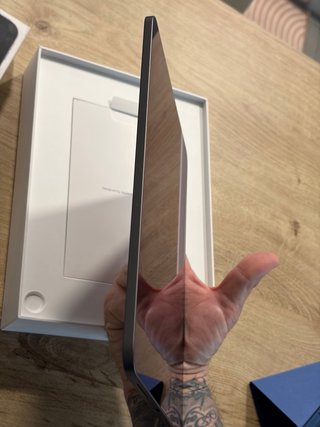 iPad Air M1 64GB Plata 99% Batería