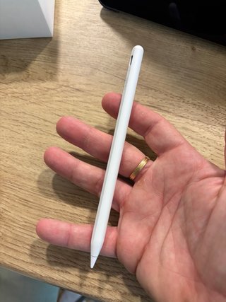iPad Air M1 64GB Plata 99% Batería