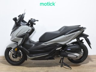 HONDA FORZA 125