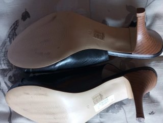 Zapatos piel de tacón talla 40