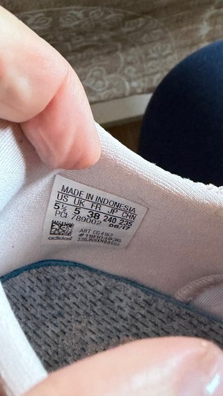Deportivas Adidas rosas talla 38