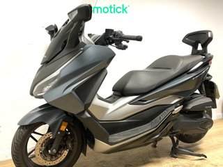 HONDA FORZA 350