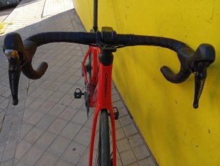 Orbea Orca M20 Team Roja y negra. Talla 57