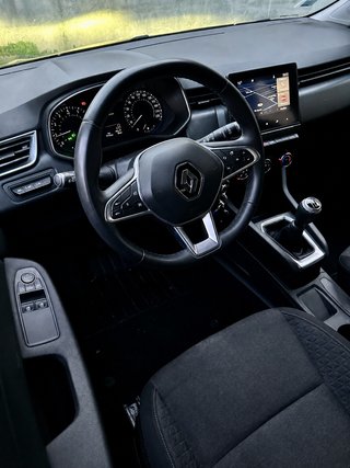 Renault Clio 5 – 1.0 TCe 100 CV – Cool & Chic