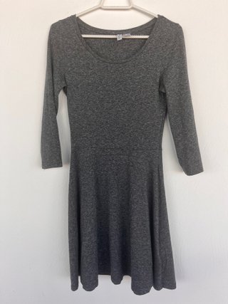 Vestido básico H&M gris manga larga