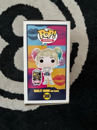 Funko Pop Harley Quinn & Beaver Birds of Prey 308