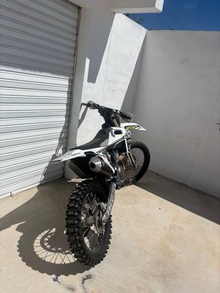 Husqvarna FC 250 Motocross