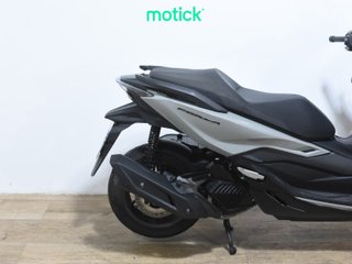 HONDA FORZA 125