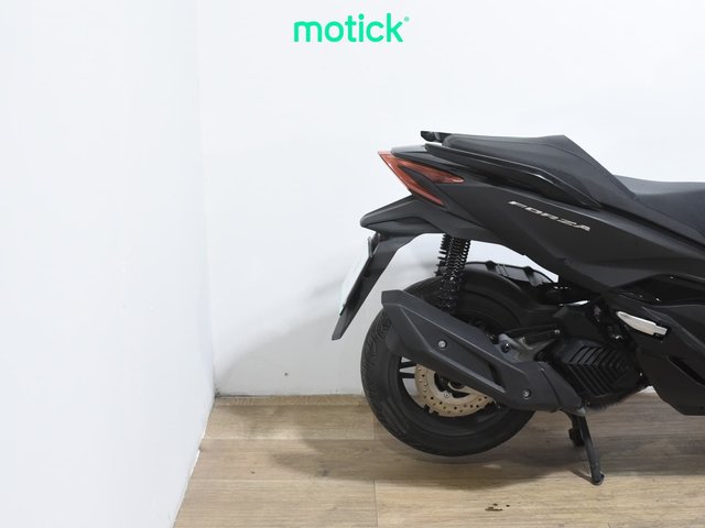 HONDA FORZA 125