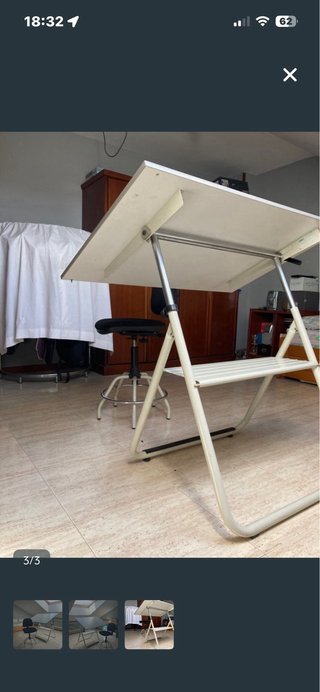 Mesa de dibujo y taburete