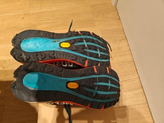 Zapatillas Trail Merrell Hombre/Mujer Azul/Rojo
