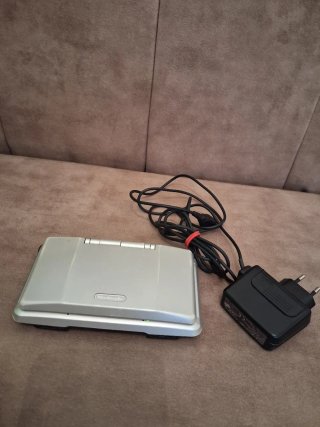 Nintendo DS Plata