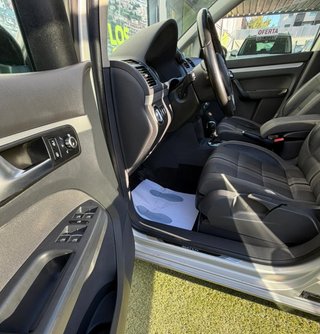 Volkswagen Touran 1.6 TDI 105cv DSG Edition Buemotion Tech