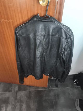 Chaqueta Cuero Pepe Jeans Tachuelas Talla Real M.