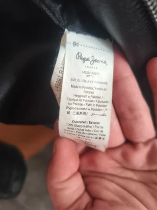 Chaqueta Cuero Pepe Jeans Tachuelas Talla Real M.