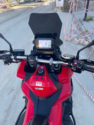 Honda X-ADV 750 garantia oficial 1 año
