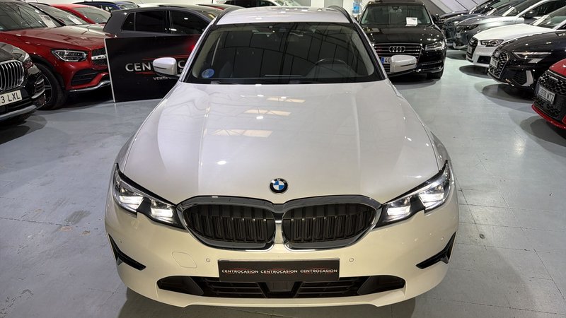 BMW Serie 3 Touring 320d xDrive (G21 LCI) 2022, foto 2