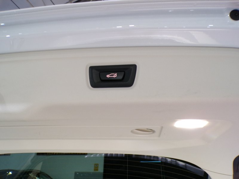 BMW Serie 3 Touring 320d xDrive (G21 LCI) 2022, foto 15