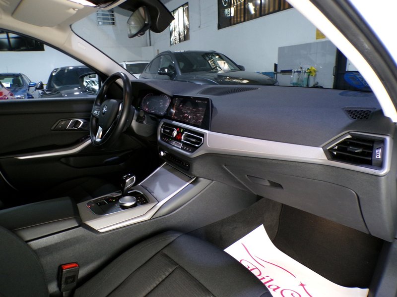 BMW Serie 3 Touring 320d xDrive (G21 LCI) 2022, foto 21