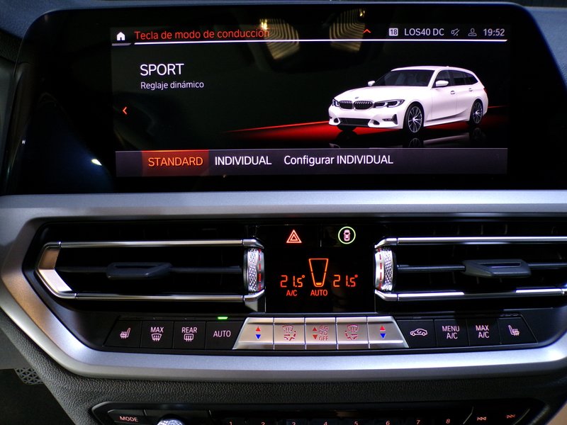 BMW Serie 3 Touring 320d xDrive (G21 LCI) 2022, foto 43