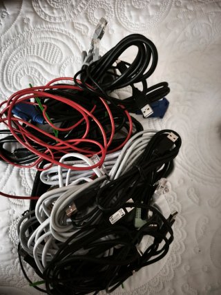 Lote Cables Varios (USB, Red, Video)