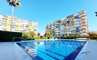 REF. 1239  PISO VISTAS AL MAR BENALMADENA COSTA