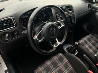 Volkswagen Polo 2015