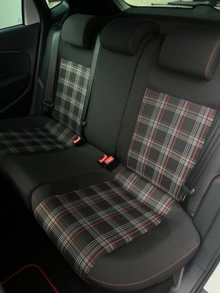 Volkswagen Polo 2015