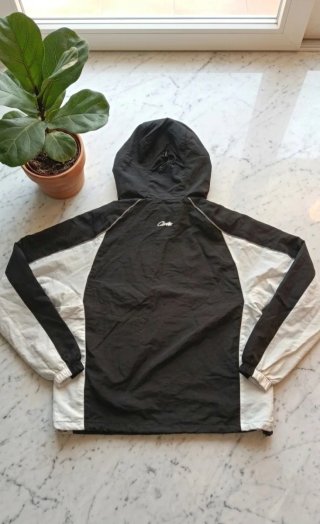 Chubasquero Corteiz Negro Talla M