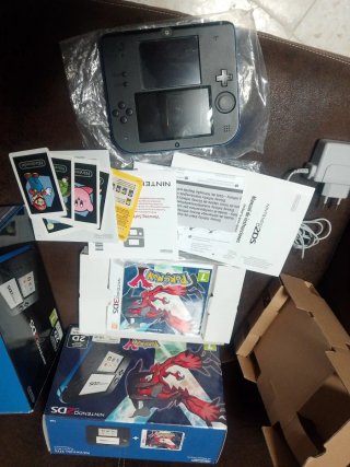 Nintendo 2DS Azul Pokémon Y