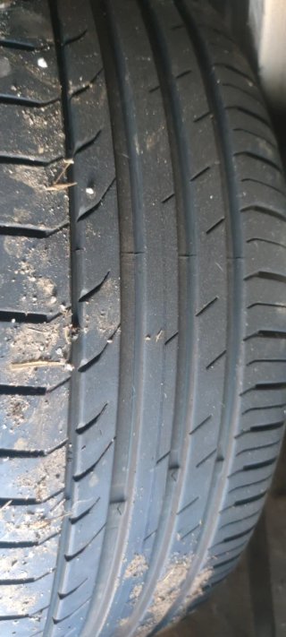 Llantas con neumáticos 225/50/17 nuevos