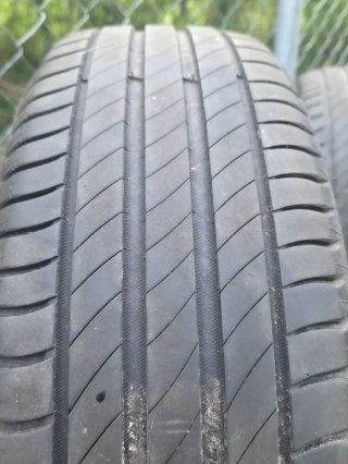 Llantas Audi 15 Neumaticos en buen estado - 2 al