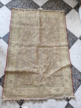 Alfombra Decorativa Beige y Roja