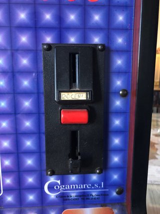Máquina recreativa 4 en línea