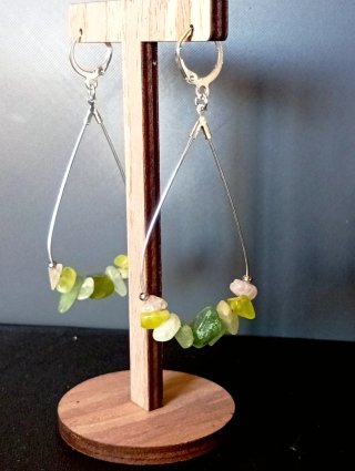 Pendientes piedras naturales