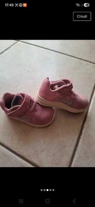 Scarpe Nike bambina n. 21