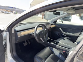 Tesla Model 3 SR RWD LFP BOLA REMOLQUE UNICO DUEÑO