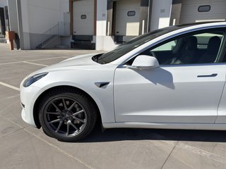 Tesla Model 3 SR RWD LFP BOLA REMOLQUE UNICO DUEÑO