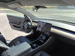 Tesla Model 3 SR RWD LFP BOLA REMOLQUE UNICO DUEÑO