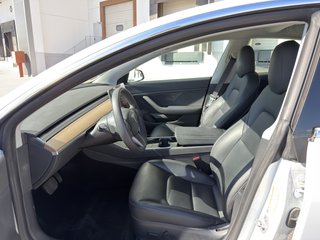 Tesla Model 3 SR RWD LFP BOLA REMOLQUE UNICO DUEÑO