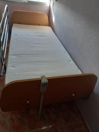 Cama articulada eléctrica