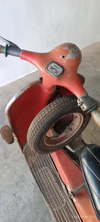 Vespa 150 S Scooter Antigua Naranja