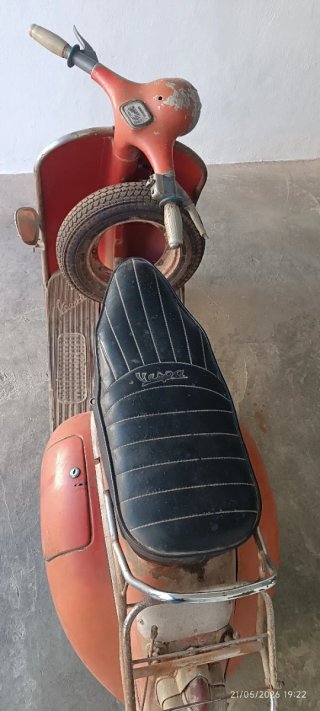 Vespa 150 S Scooter Antigua Naranja