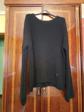 Jersey de punto negro camaleónica