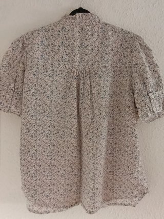 Blusa  manga corta nueva