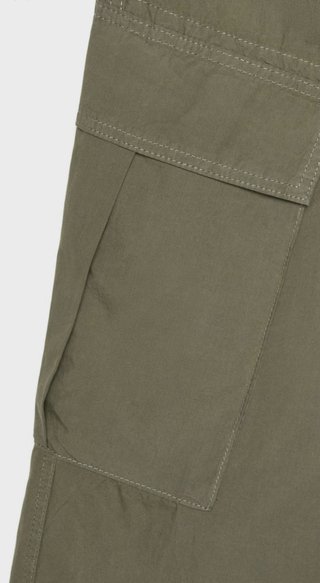Pantalones Stradivarius ( con etiqueta)