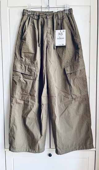 Pantalones Stradivarius ( con etiqueta)