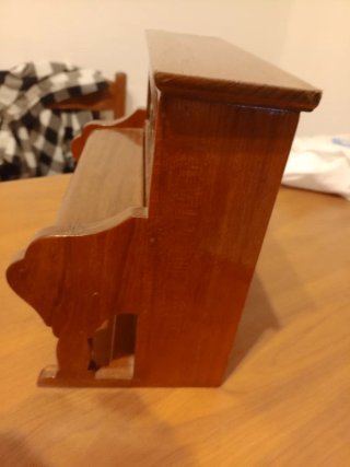Telefono vintage stile pianoforte in legno anni 70